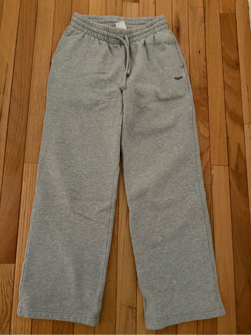 Aritzia TNA Light Gray Sweatpants